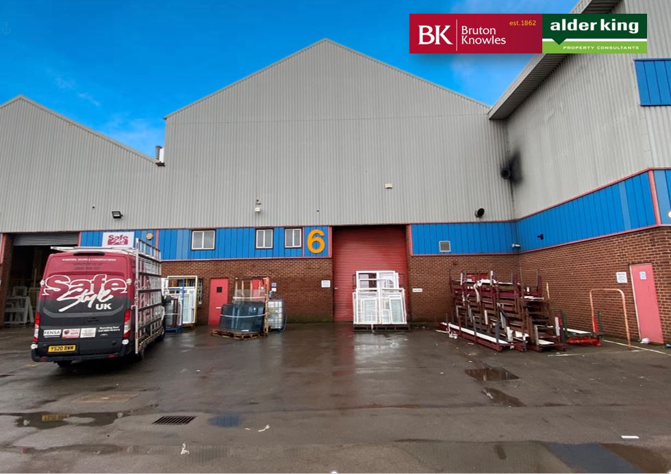 Unit 6v, Madleaze Trading Estate, Madleaze Road, Gloucester, Gloucestershire, GL1