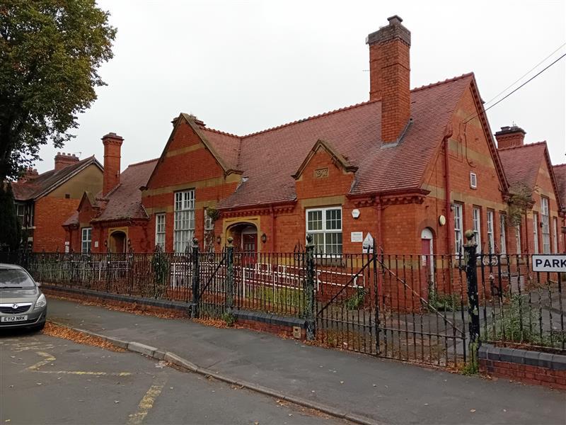 Former Freeway Building, Park Avenue, Nuneaton, West Midlands, CV11 4PQ