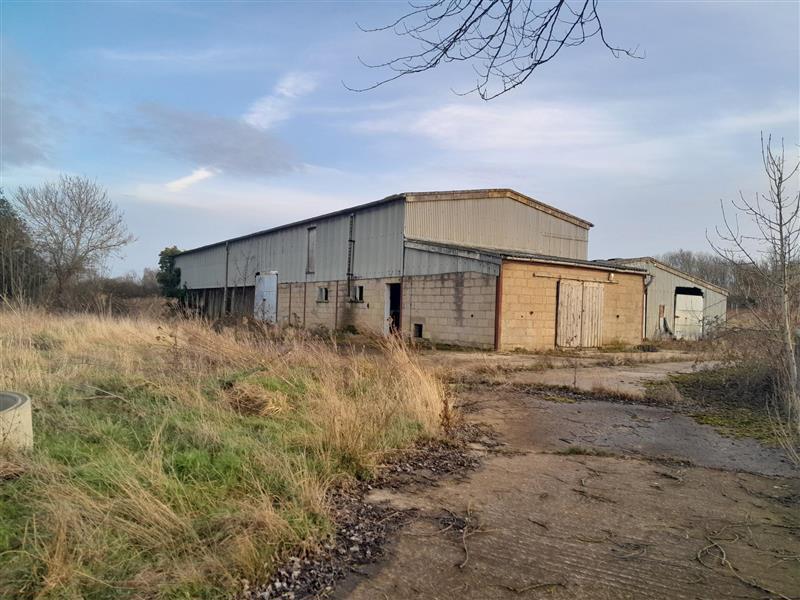 Farm Buildings At Ashmores Farm, Evesham Road, Norton, Evesham, Worcestershire , WR11 4TL