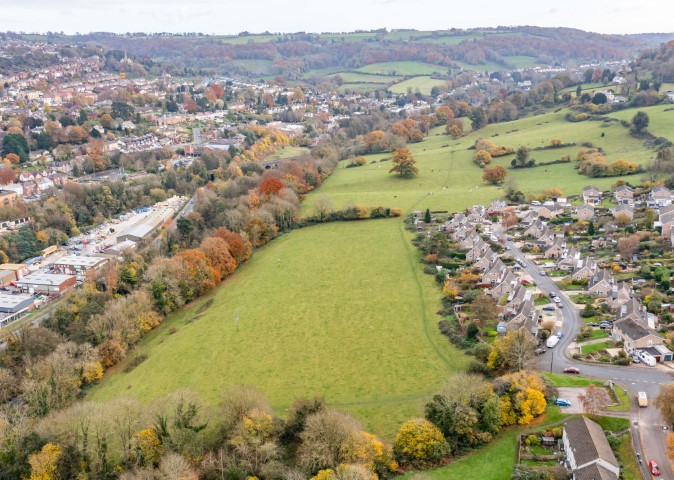 Lot 2 – Land Near Arundel Drive, Rodborough, Stroud, Gloucestershire, GL5
