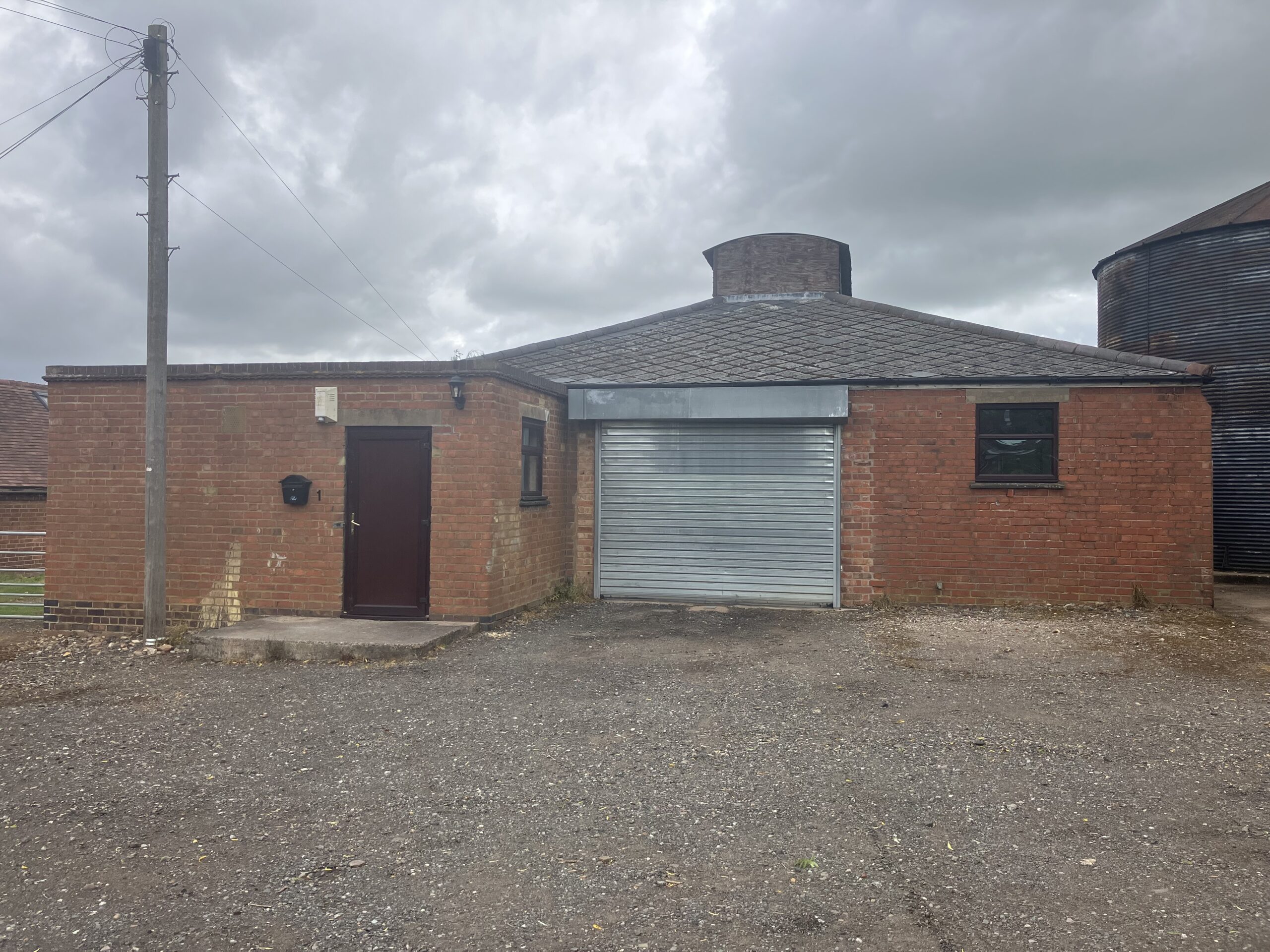 Unit 1 Manor Farm, Hunningham Road, Offchurch, West Midlands, CV33