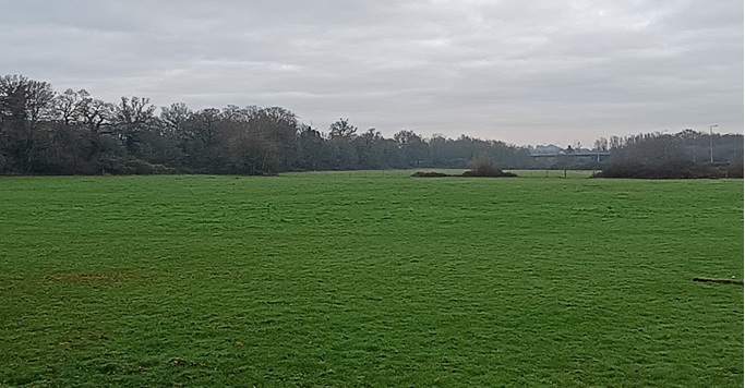 Elm Farm Woodstock Lane South, Claygate, Esher, Surrey, KT10 0TB