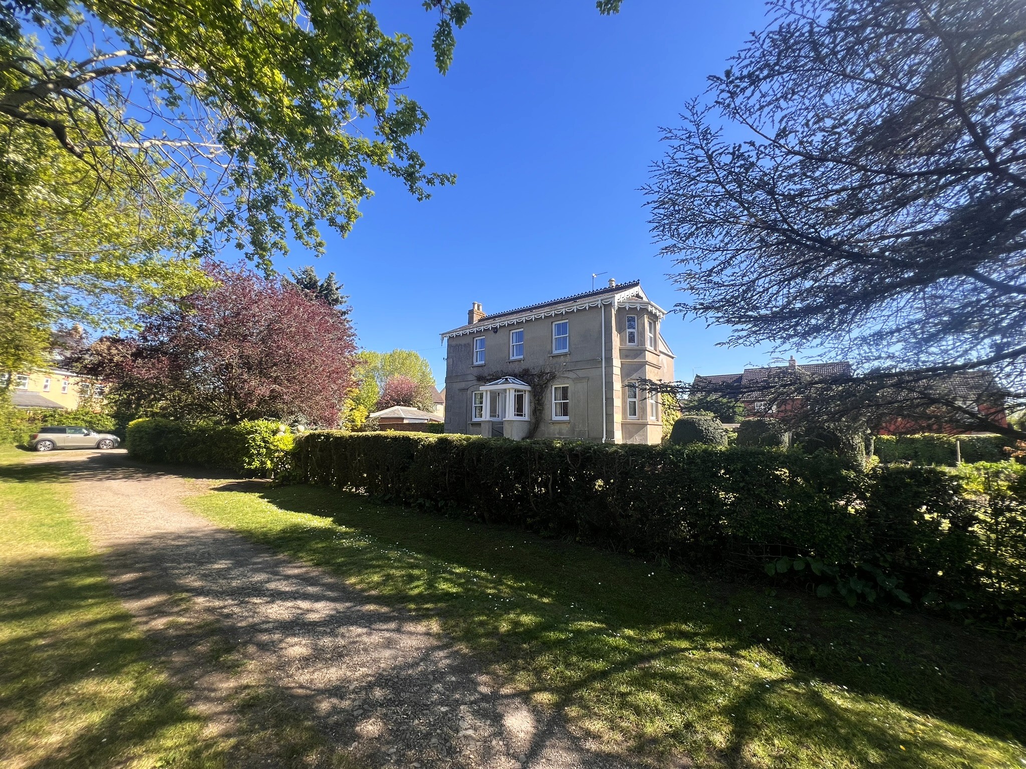 Dean Farm House Evesham Road, Bishops Cleeve, Cheltenham, Gloucestershire, GL52 8SA