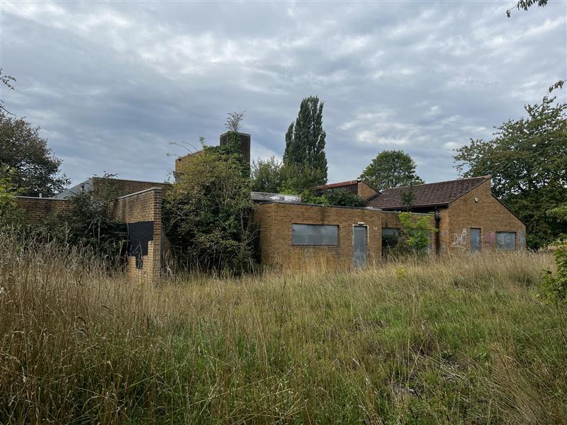 Land And Buildiings Moorfield Road, Alcester, Warwickshire, B49 5DA