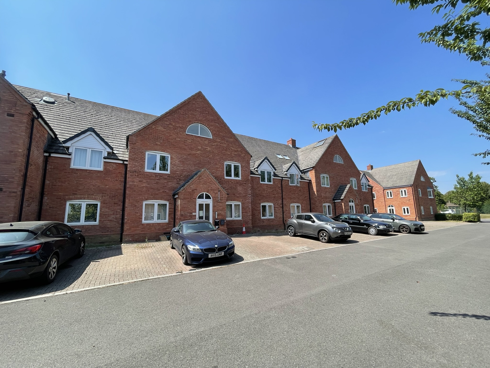 5-24 St. Barbaras Close, Ashchurch, Tewkesbury, Gloucestershire, GL20 8LG